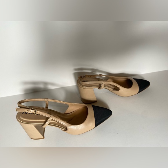 Anne Klein~Baxter~Two-Toned~Slingback~Almond Toe~Block Kitten Heel~Pump~Size 7 - Picture 5 of 12